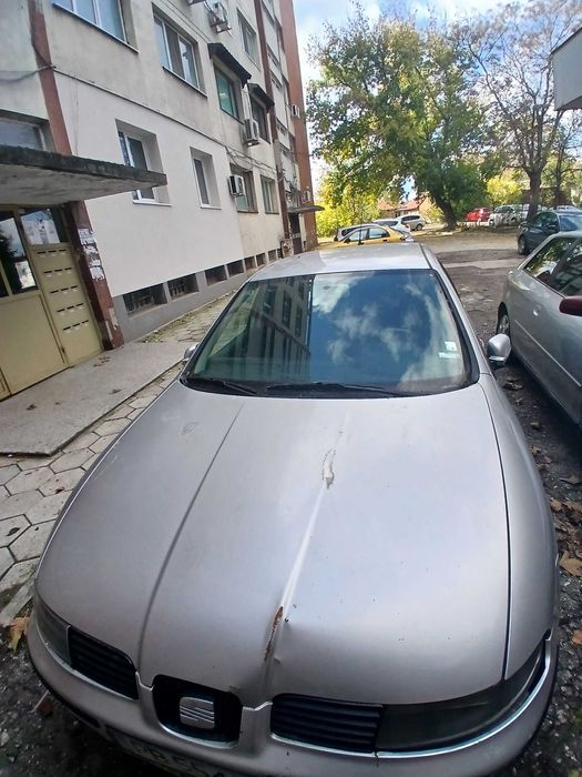 Продавам кола на части или цялата