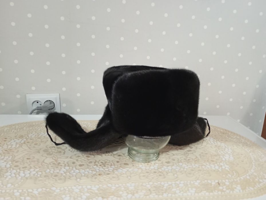 Продам мужскую шапку норковую