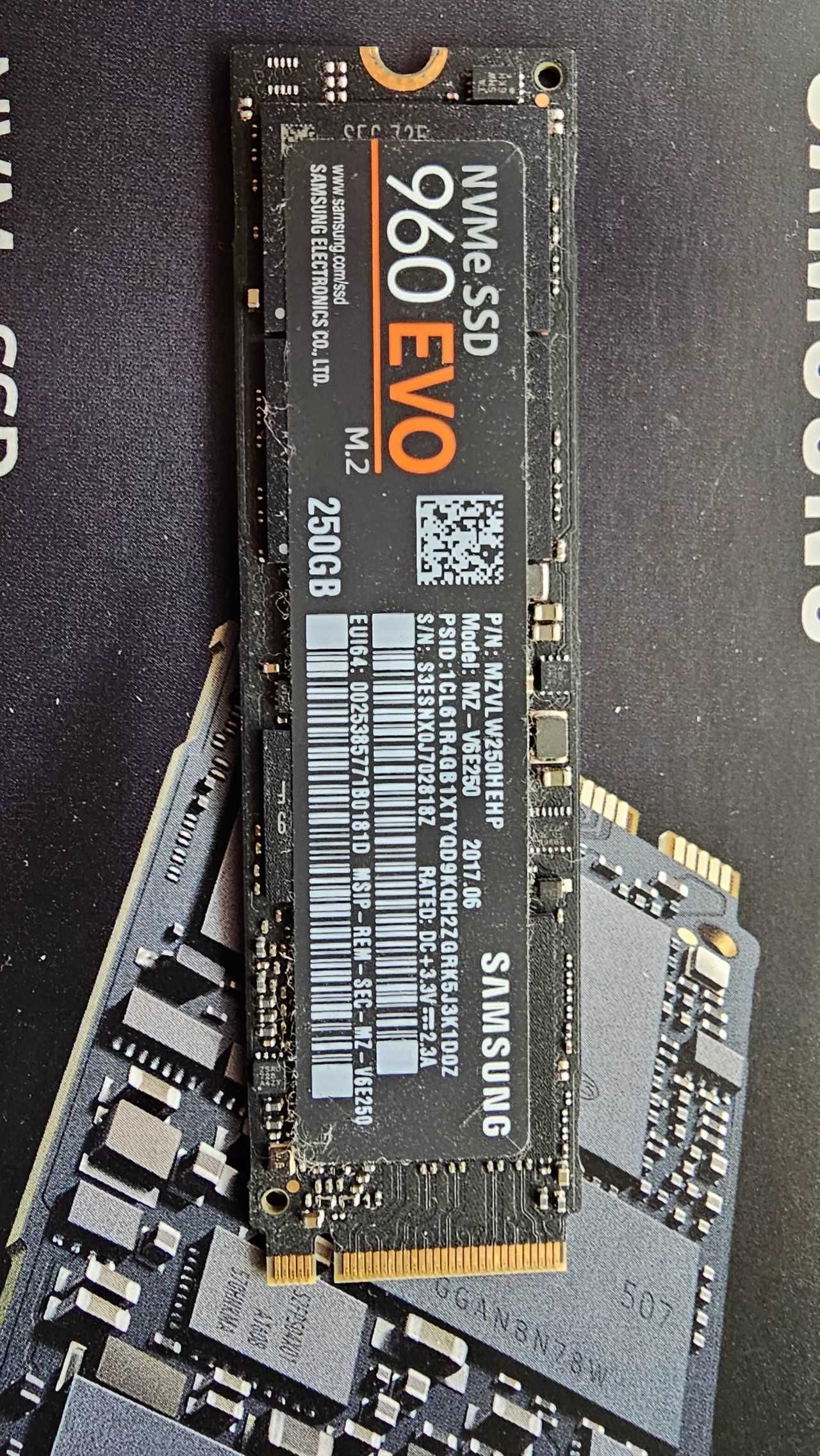 SSD Samsung 960 EVO 250GB PCI Express 3.0 x4 M.2 NVME