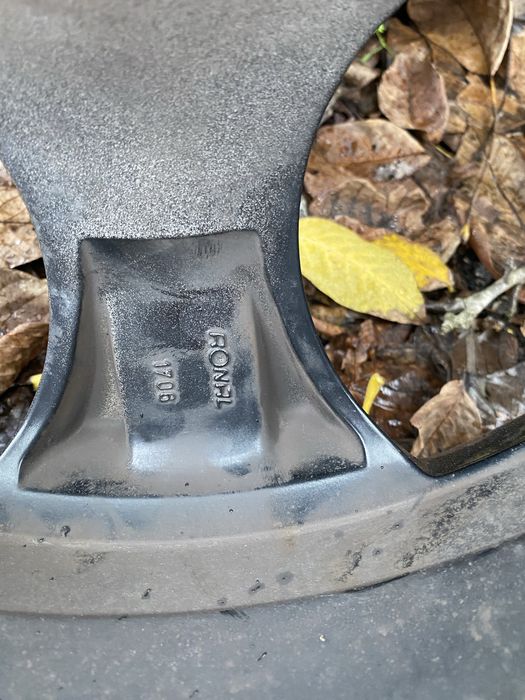 Оригинална джанта за vw golf gti