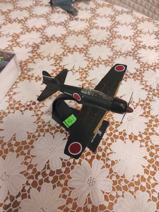 Модели танкове и самолети 1