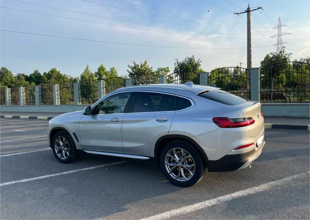 Bmw x4, xdrive, head up display , navi mare, cutie automata,
