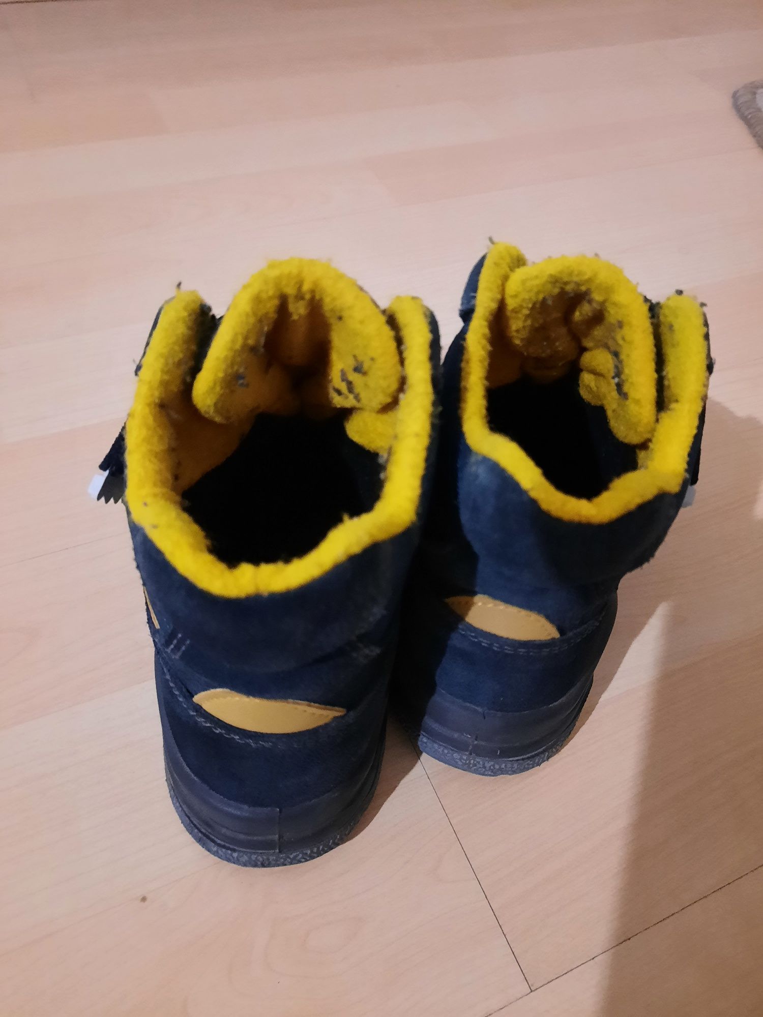 Детски боти и обувки
