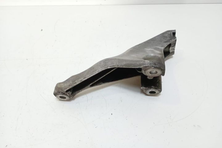 Suport motor stanga 8E0199307S Audi A4 B7