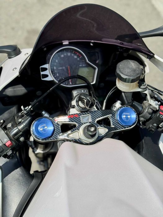 Honda CBR 1000RR SC59 - 2010 FARA ABS