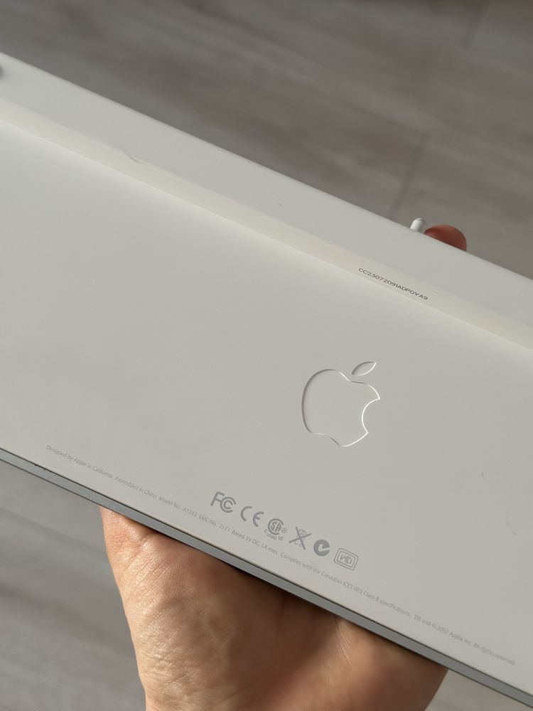Tastatura Mac originala cu numere USB C