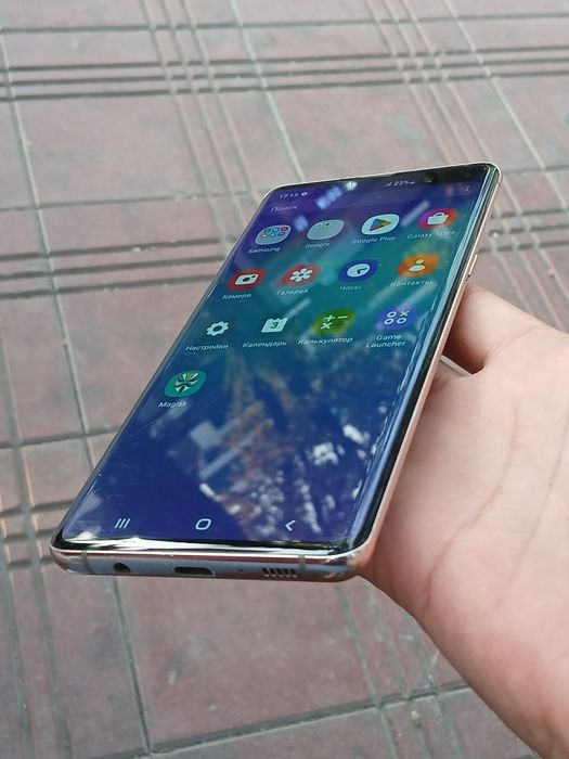 Samsung S10 Plus + 5G Radnoy ekran