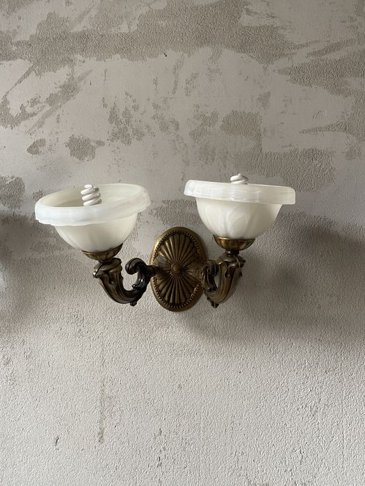 Candelabru si aplici de perete