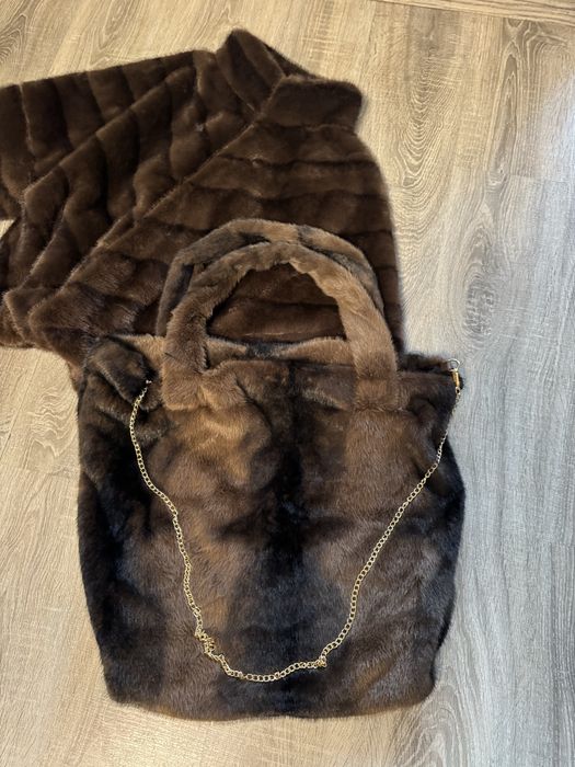 Актуални дамски чанти от еко косъм