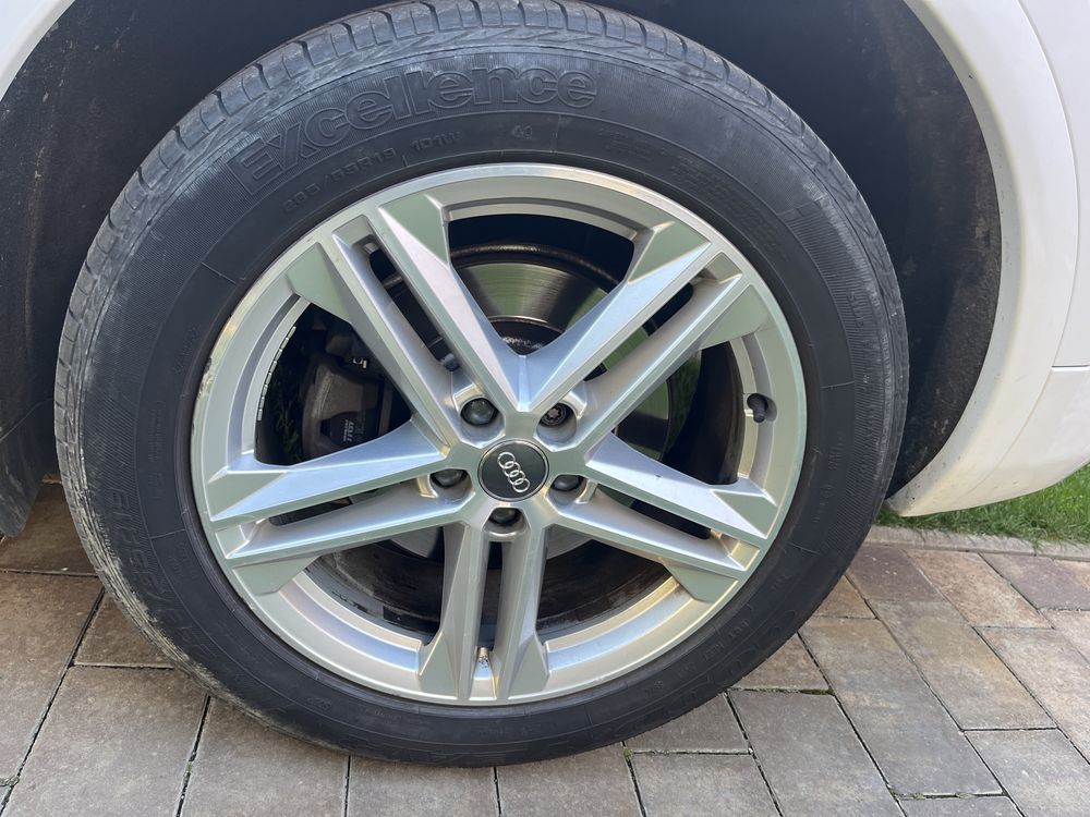 Vand anvelope Goodyear Excellence 235/55/R19