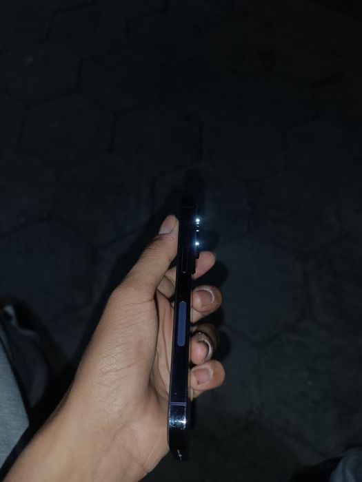 IPhone 14 pro lla