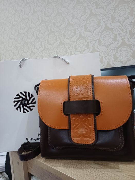 Продам сумку из натур кожи