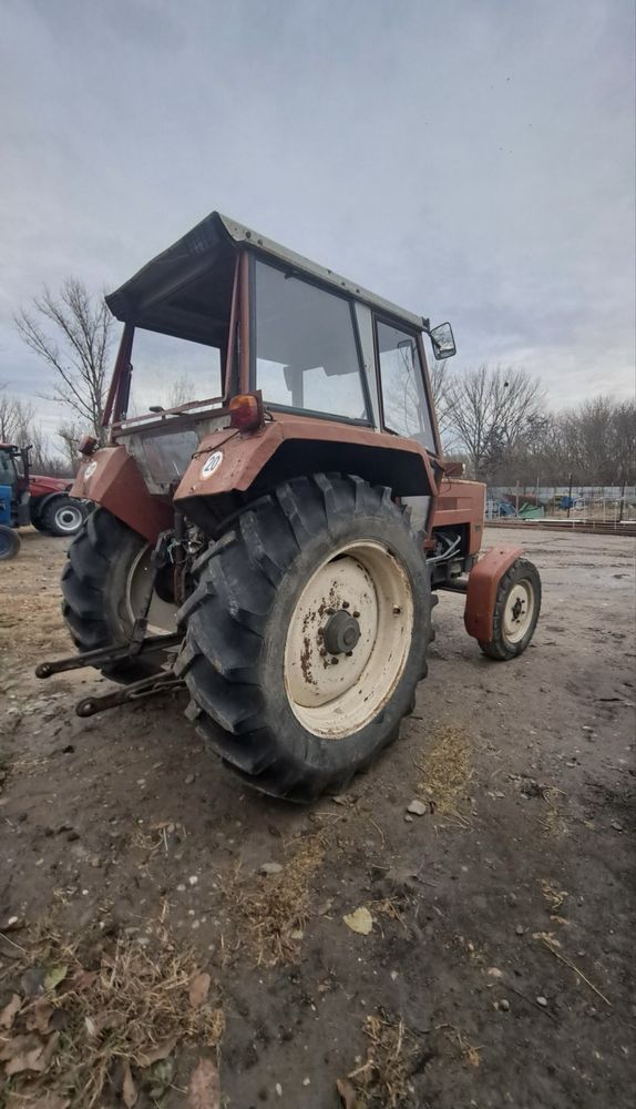 Tractor Steyr 980 - 80cp - motor Perkins in 4 cilindri - 8760 ore