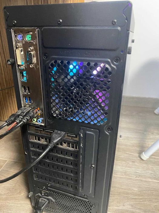 Vand Pc Gaming Rx6600XT 8GB