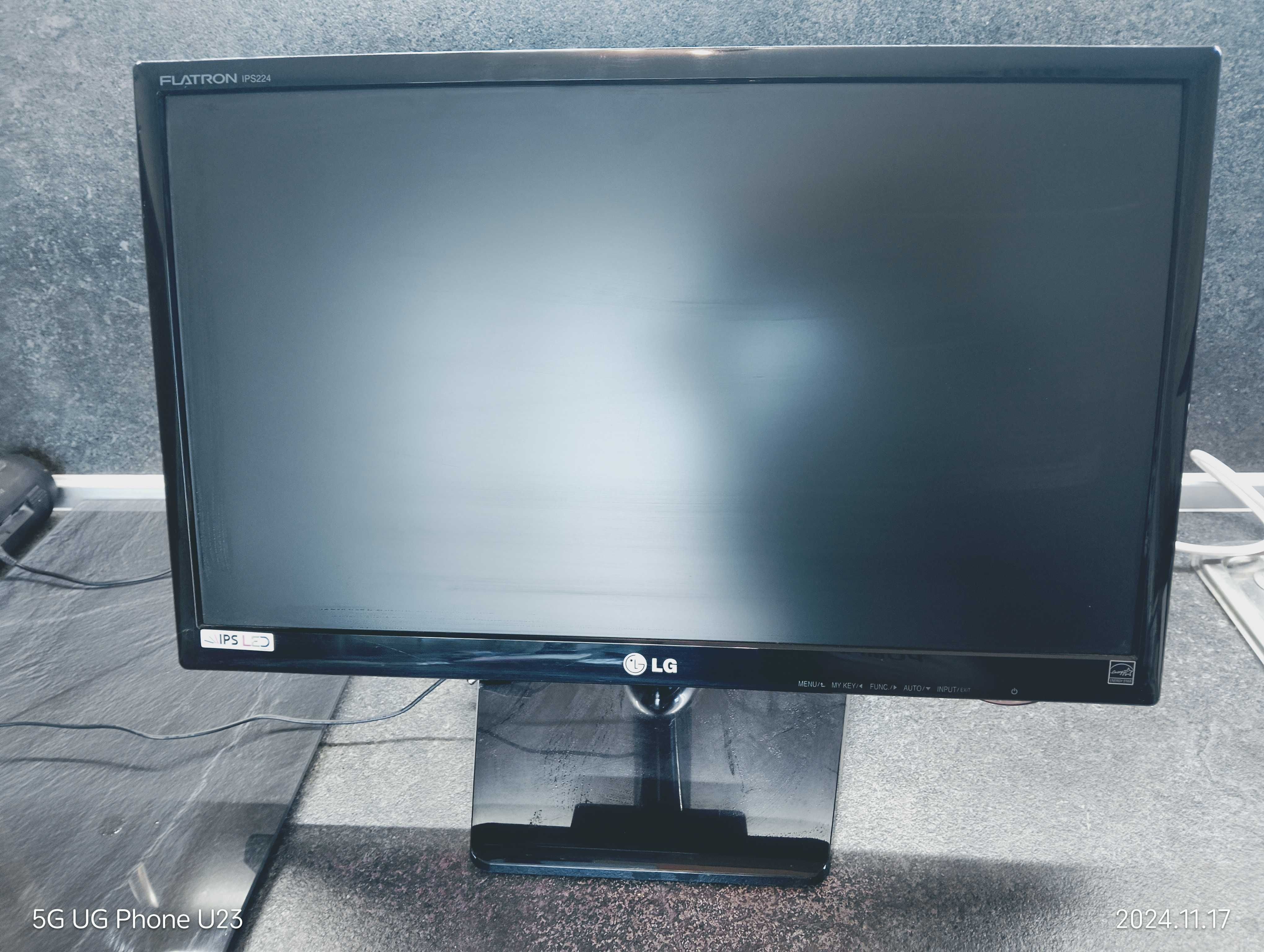 Монитор LG Flatron IPS224