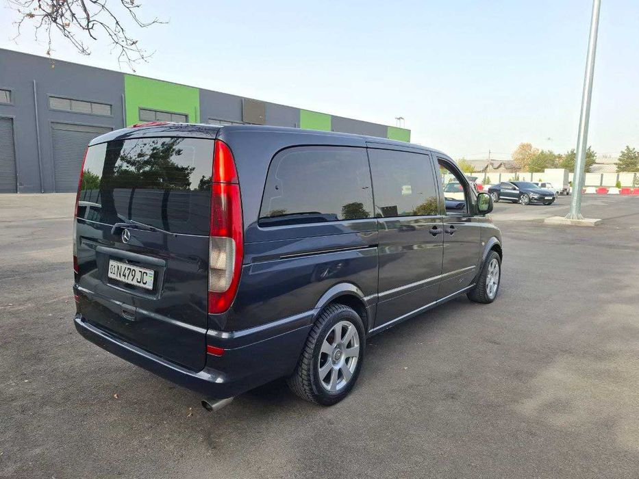Продаётся автомобиль MERCEDES-BENS VITO