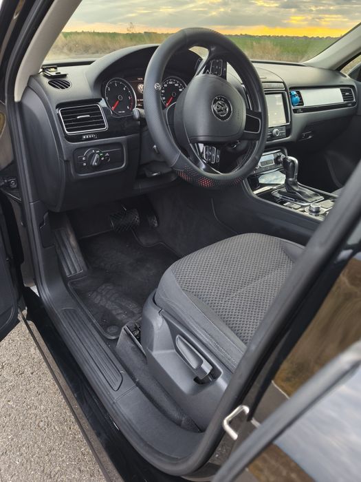 Volskwagen Touareg V6 TDI 3.0 Automat ,carlig remorcare , impecabila