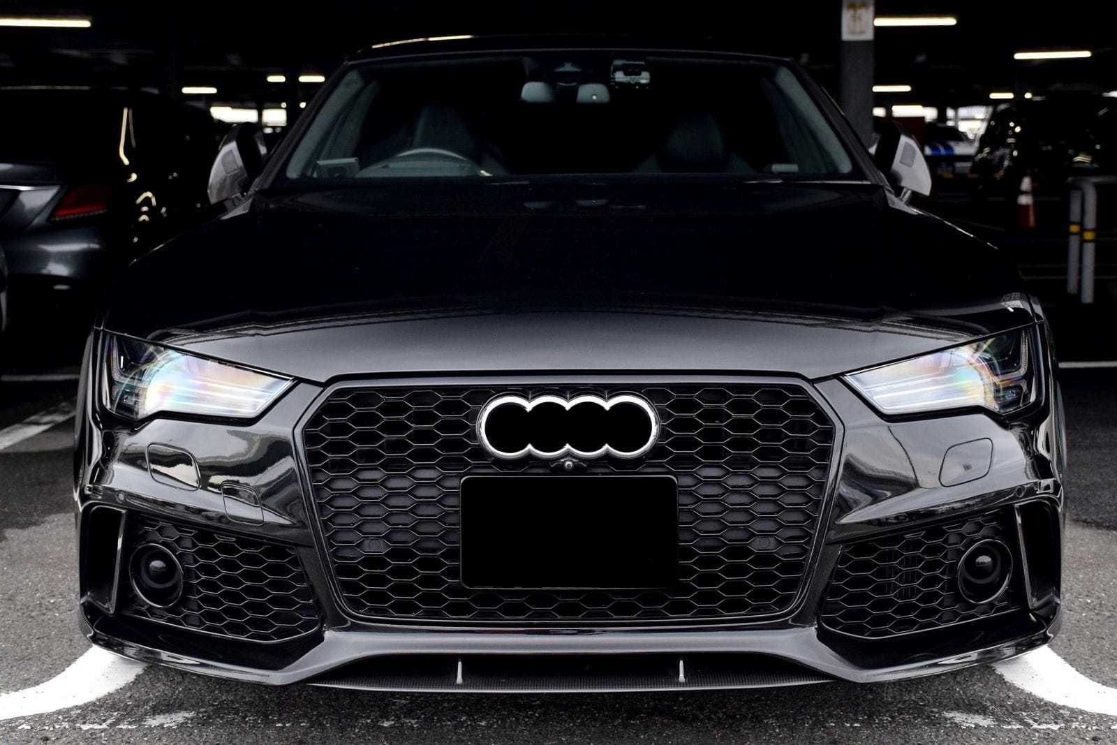 Комплект предна броня AUDI A7 RS7 2010 - 2015  година  ПРЕДИ ФЕЙС!