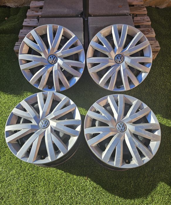 16 Железни джанти с оригинални тасове VW