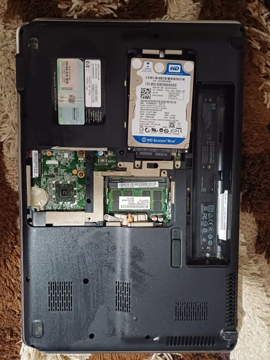 Laptop HP dv 6 defect