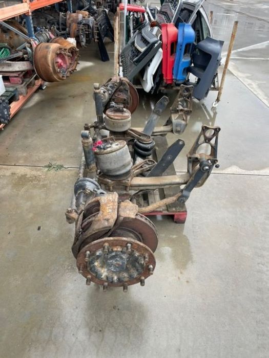 axa liftanta viratoare iveco stralis 6x2