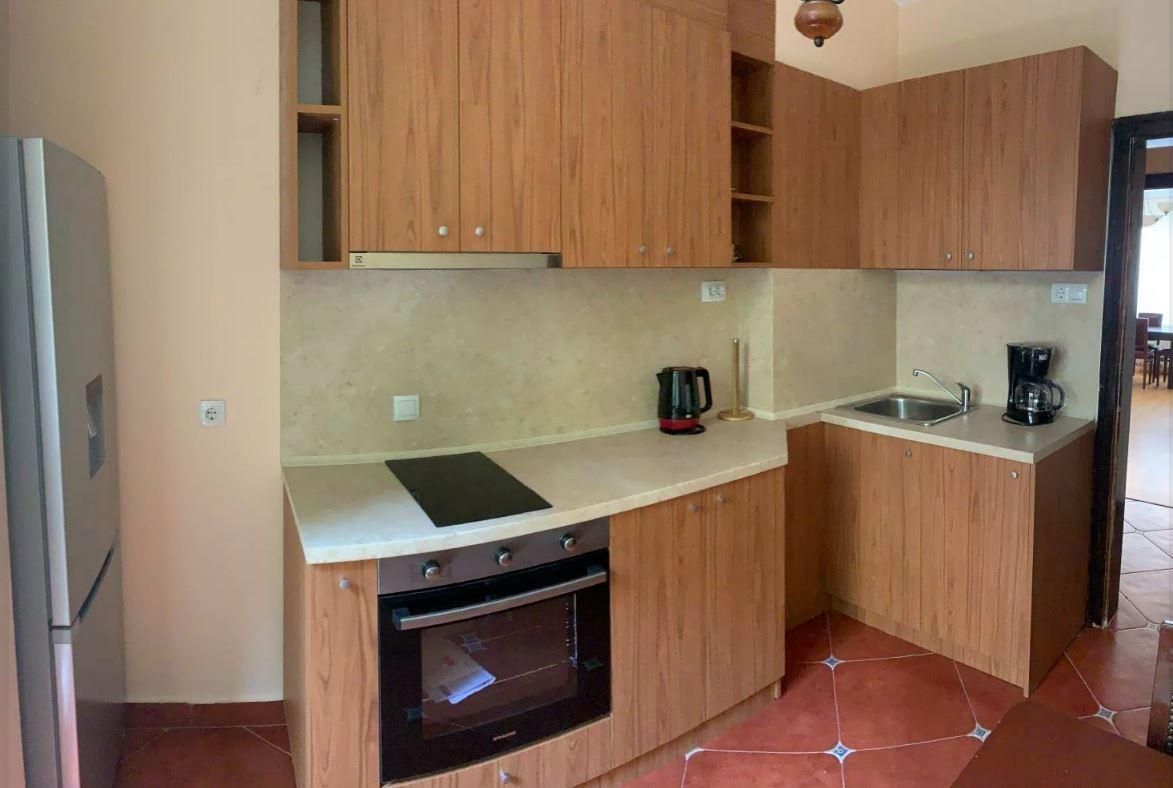 Дава се под наем Тристаен апартамент в София, Център - 90 кв.м за 800 € - Снимка #4