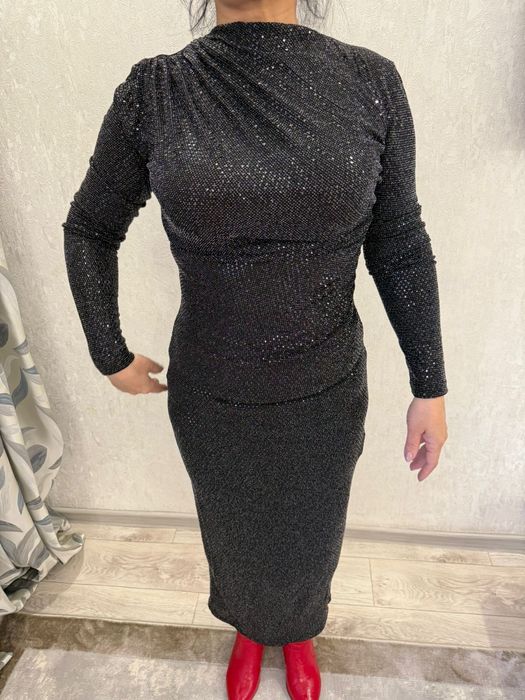 Продается длинное платье