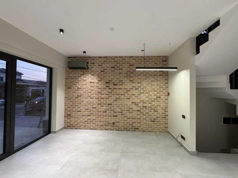 Сдается Коммерческая Помещения Памятник Мирзо У. напротив ITPARK 312*