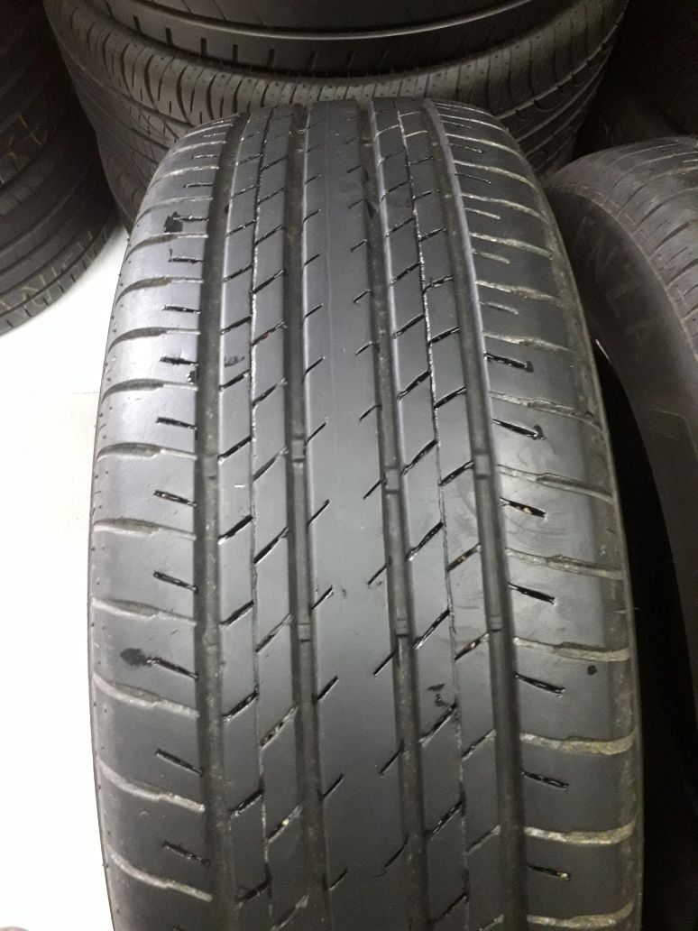 Bridgestone 225/60/18-4бр дот 0819 7.0мм