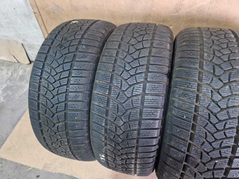 4 Firestone R18 235/50/ 
зимни гуми DOT4417
