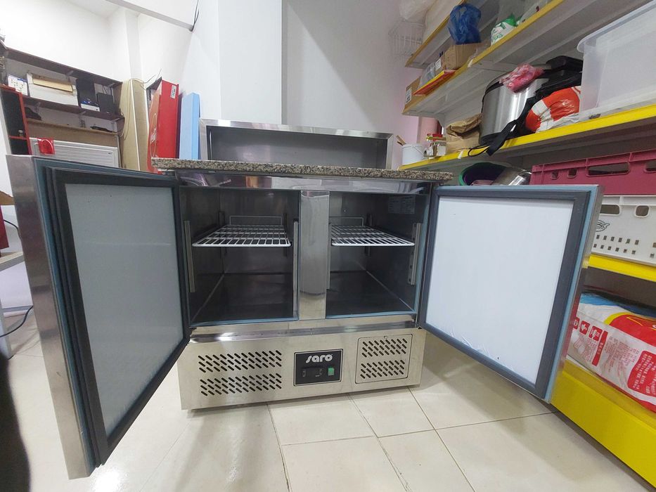 Хладилна работна маса за пици