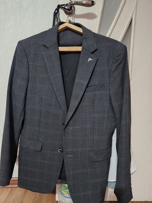 Продам  Брючный костюм