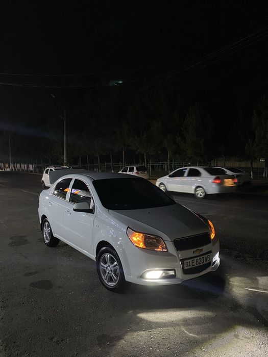 Nexia 3  2022 sotiladi