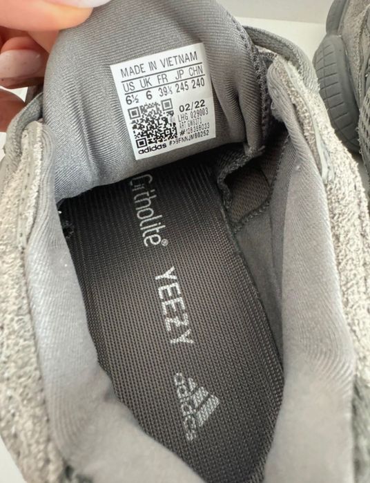 Yeezy 500 Granite