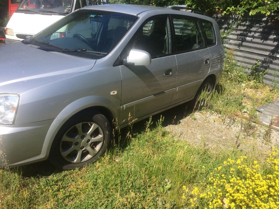 Kia Carens 2.0crdi 113к.с. на части