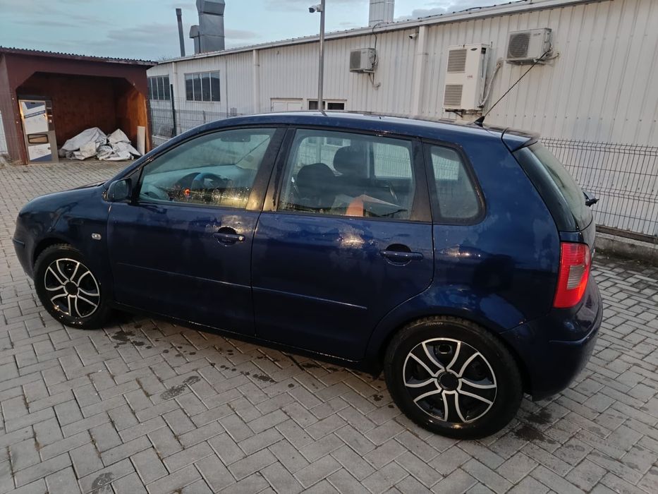 Vând polo 1.9 tdi