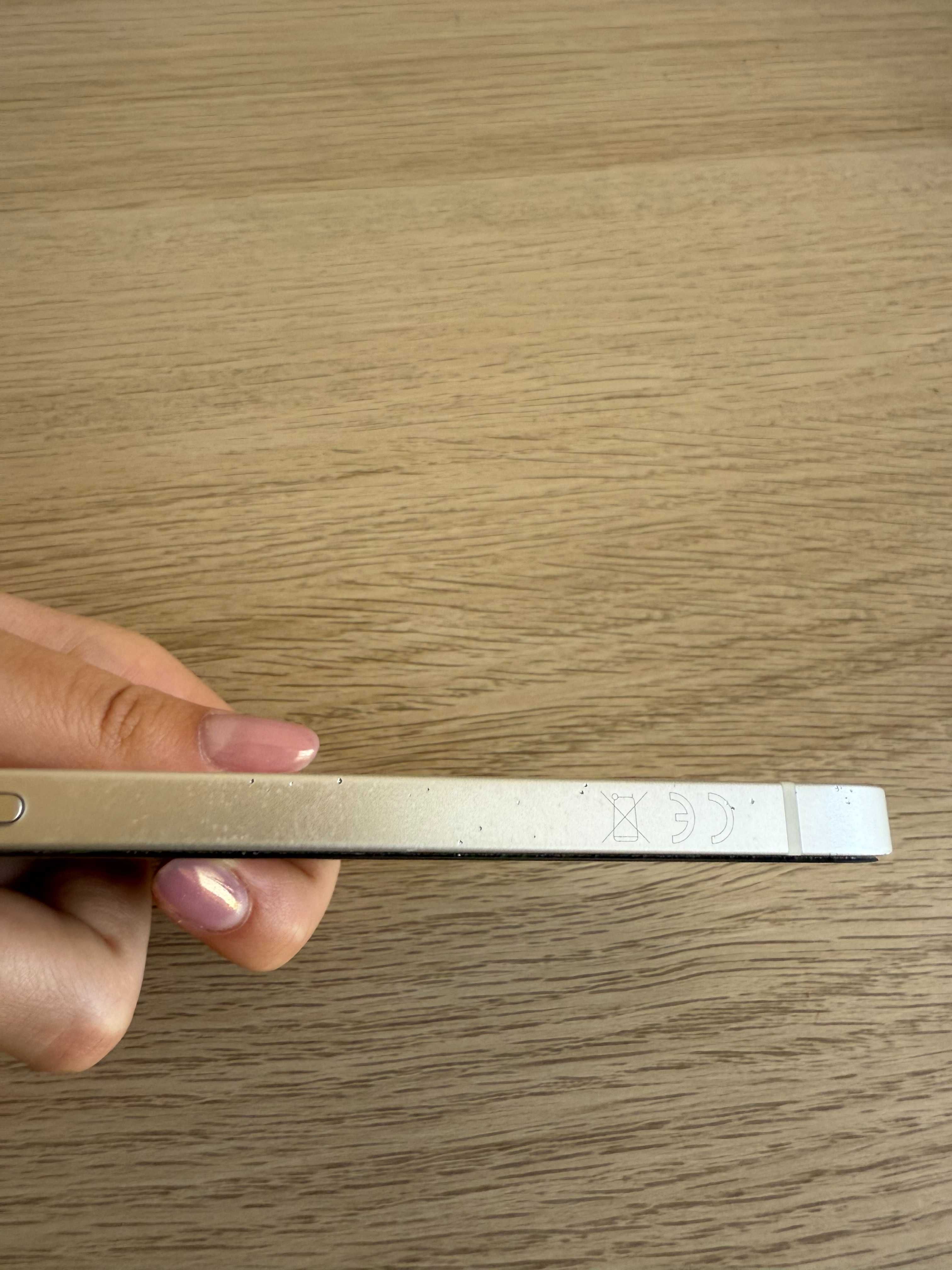 IPhone 12 64GB White