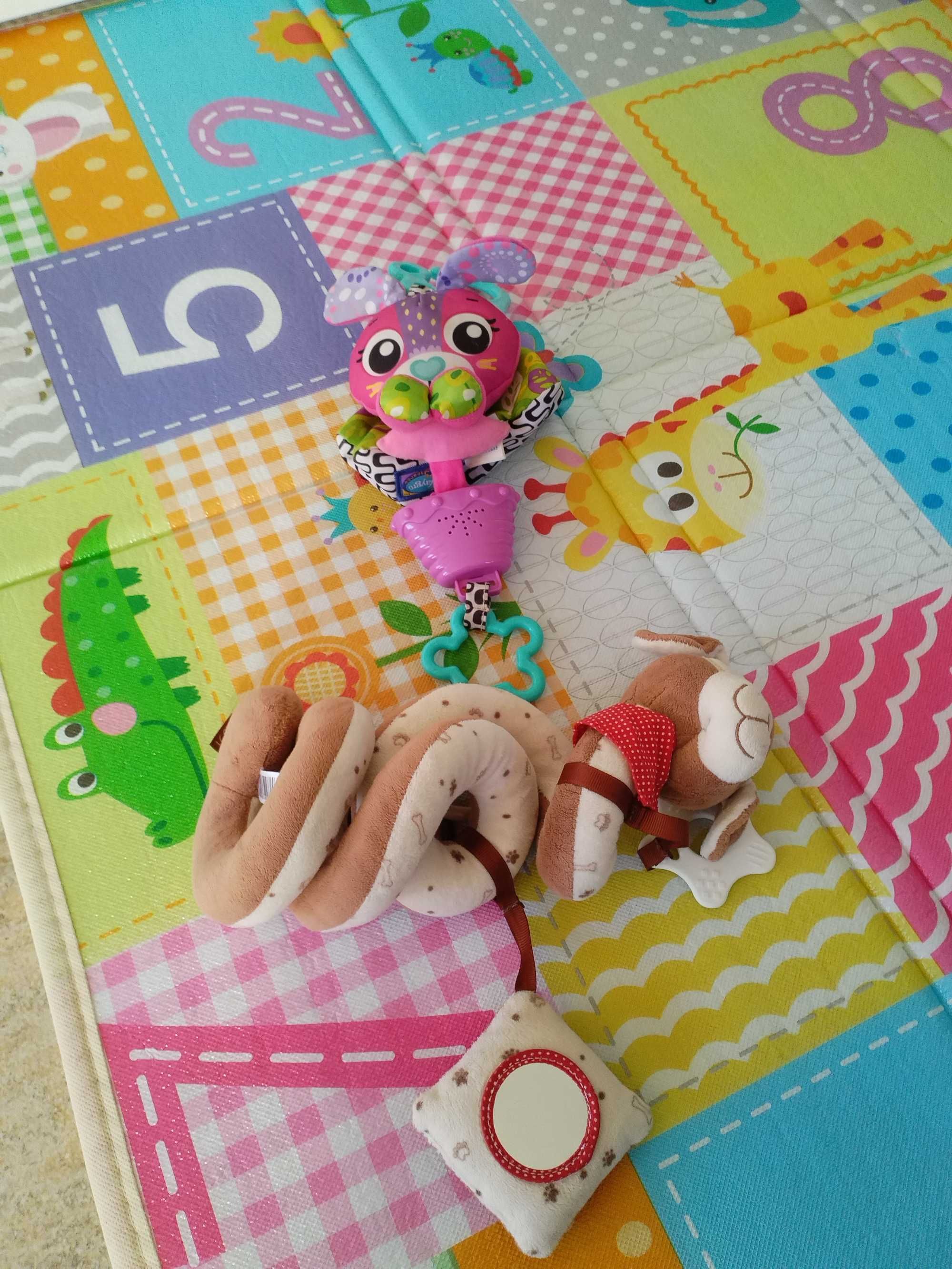 Музикални бебешки играчки