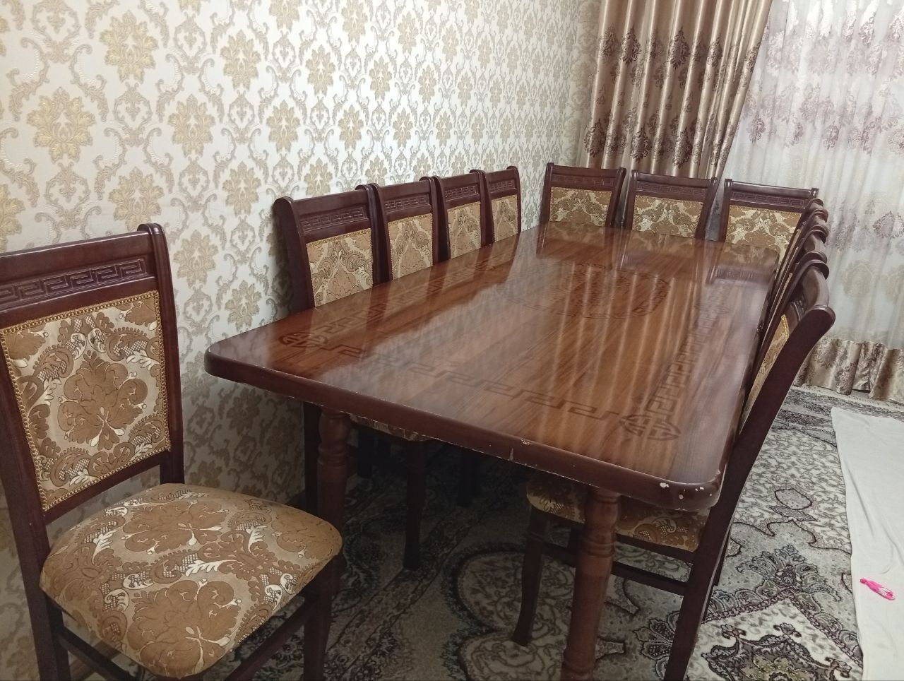 Stol stul kamplekt holati yaxshi