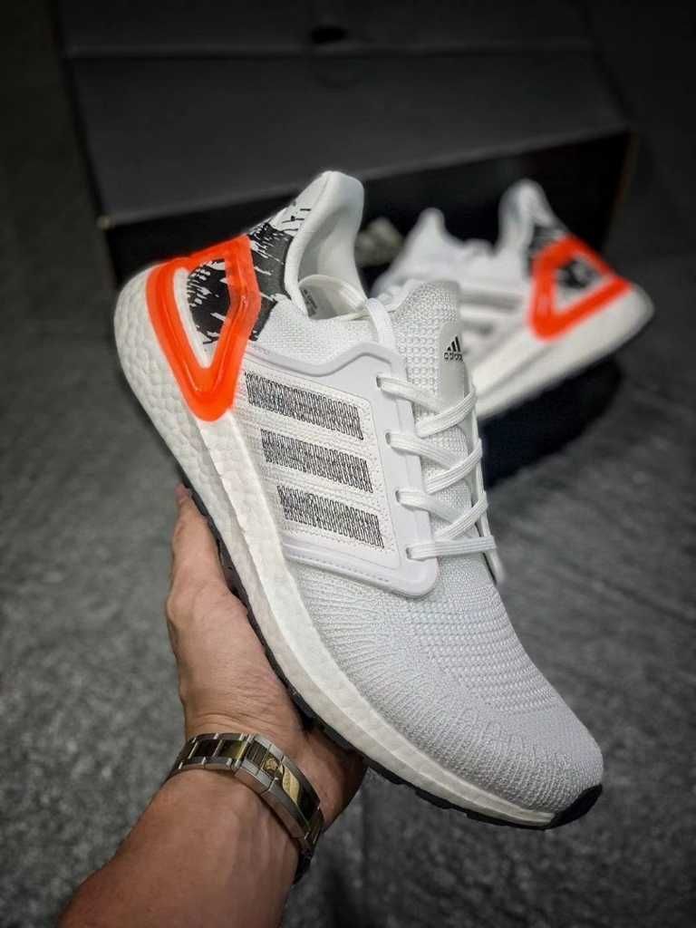 Оригинални дамски маратонки * ADIDAS ULTRABOOST 20 * EU37 1/3