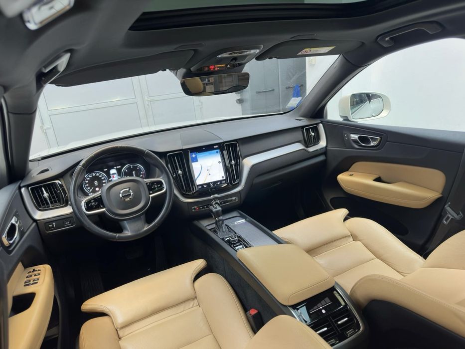 Volvo XC-60 2018-Inscription 4X4-Gps Navi-Faruri Led-Cash\Rate\Leasing