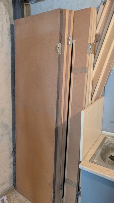 Продавам врата хармоника