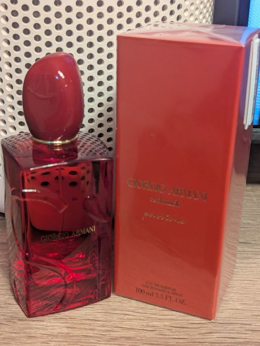 Giorgio Armani Red Musk Passione