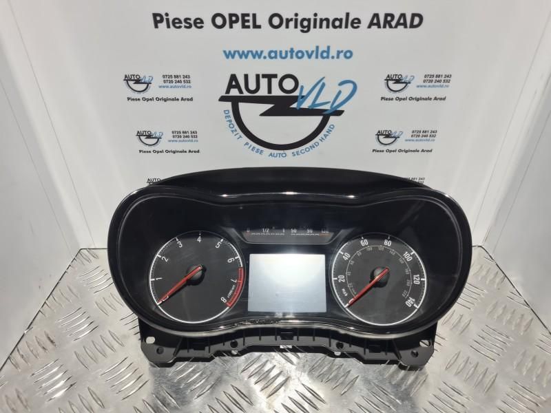 Ceas bord benzina Opel Corsa E