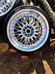 Vând jante 215/35R19