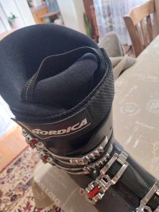 Ски обувки NORDICA
