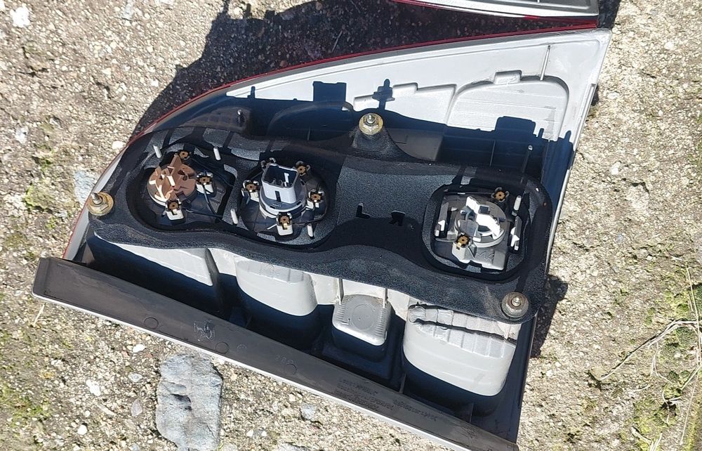 Продава стопове за Toyota Corolla 2002