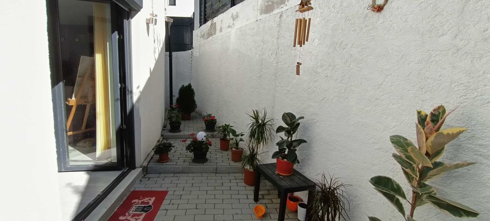 Apartament 2 camere | 67 m² | Demisol înalt | 2 parcări/ exterior 20 m