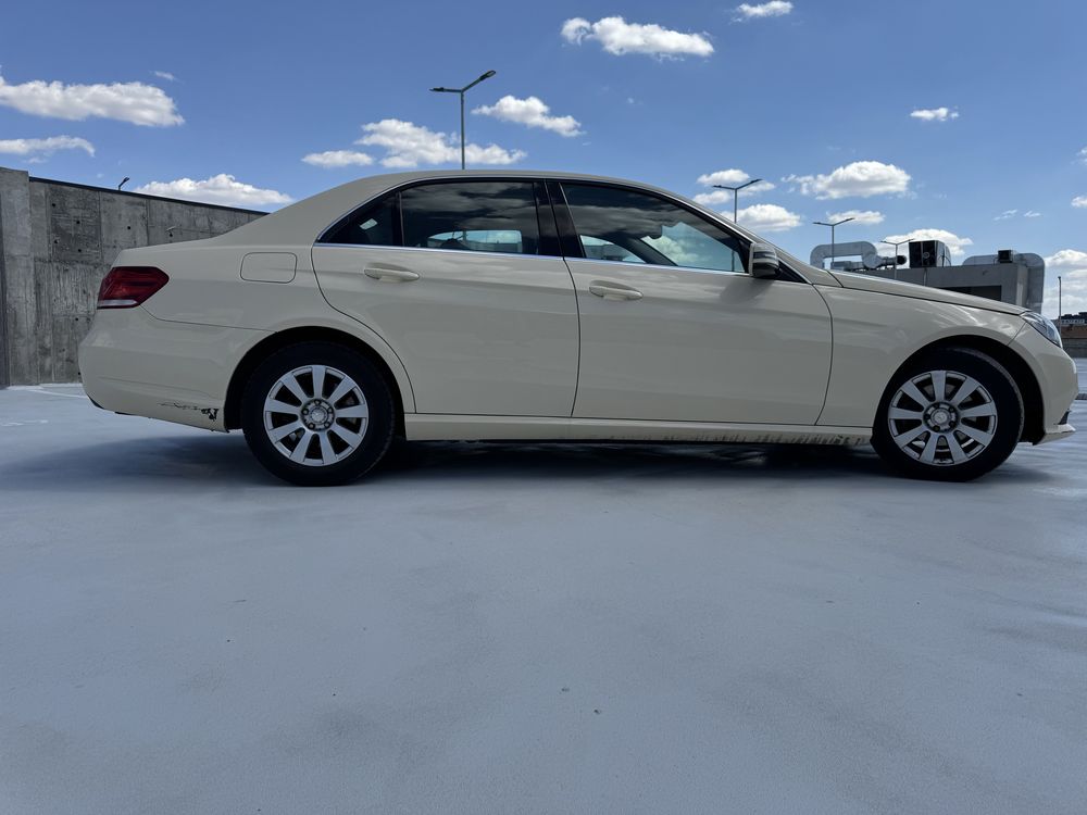 Mercedes-Benz E200 CDI 2016 • Automată • Euro 6 • W212