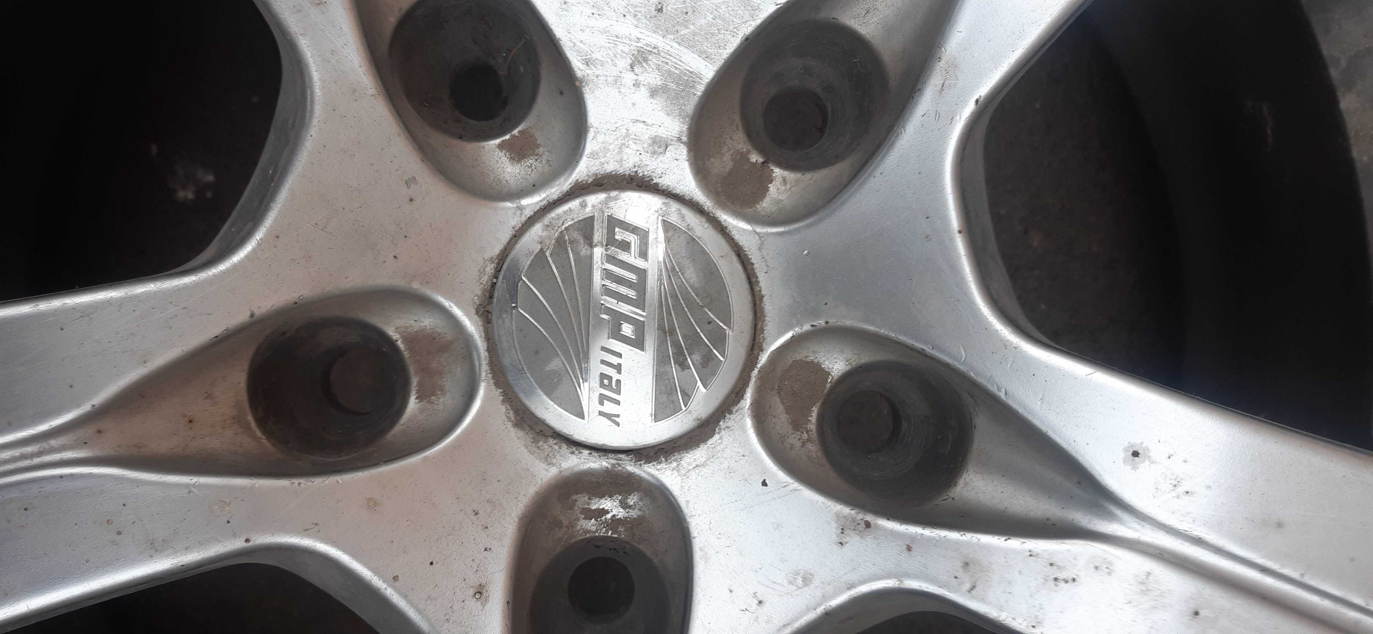 продам шины 255/55R 18 б/у 3 шт  зимняя с дисками